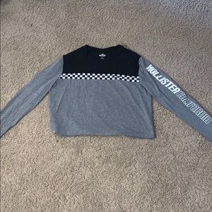 HOLLISTER CHECKERED LONG SLEEVE CROP TEE